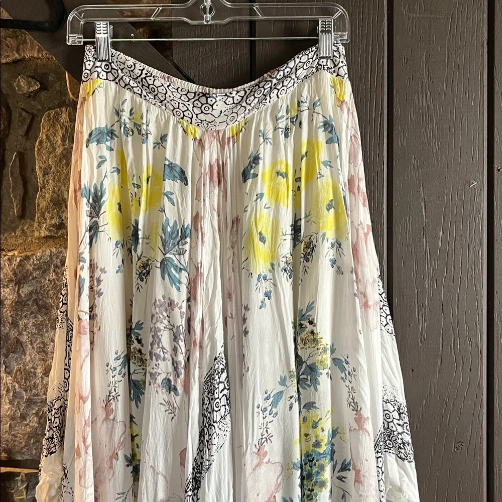 Free People Asymmetrical Floral Skirt - White, Yellow, Blue Sz M - Picture 2 of 6